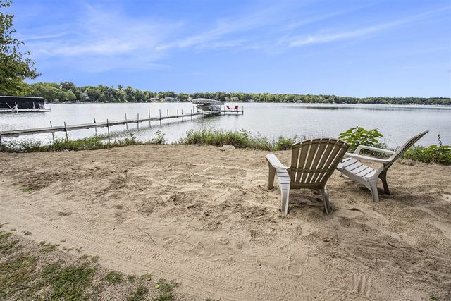 59688 Summit Street, Three Rivers, MI 49093
