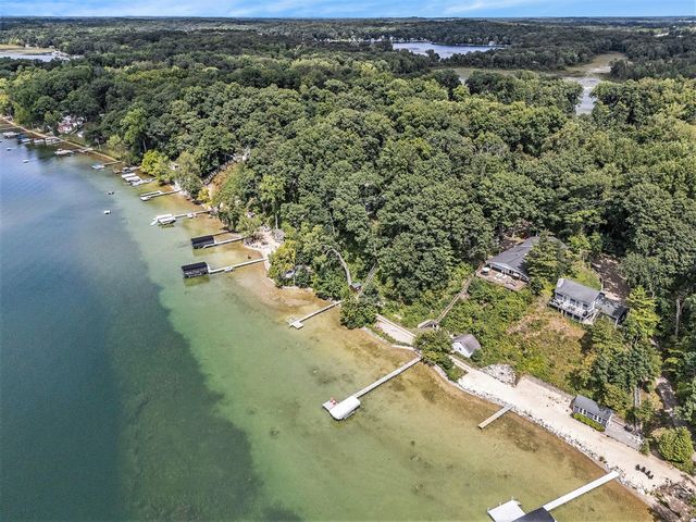 59688 Summit Street, Three Rivers, MI 49093