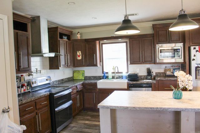 1162 Byrd Road, Bald Knob, AR 72010