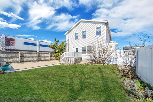 272 E Harrison Street 1, Long Beach, NY 11561