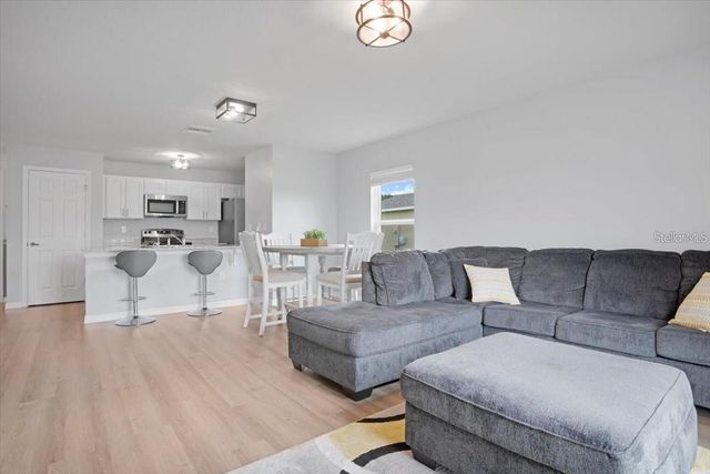 1448 STONE RIDGE CIRCLE, Sebring, FL 33870