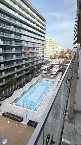 131-03 40th Road 15L, Flushing, NY 11354