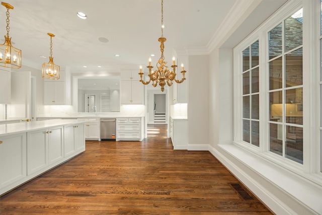 31 Robledo Drive, Dallas, TX 75230