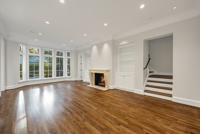 31 Robledo Drive, Dallas, TX 75230