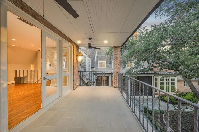 31 Robledo Drive, Dallas, TX 75230