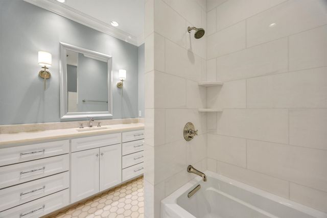 31 Robledo Drive, Dallas, TX 75230