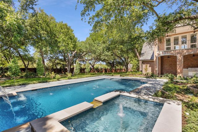 31 Robledo Drive, Dallas, TX 75230