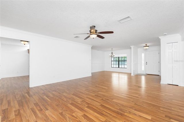 5055 MELBOURNE STREET, Punta Gorda, FL 33980