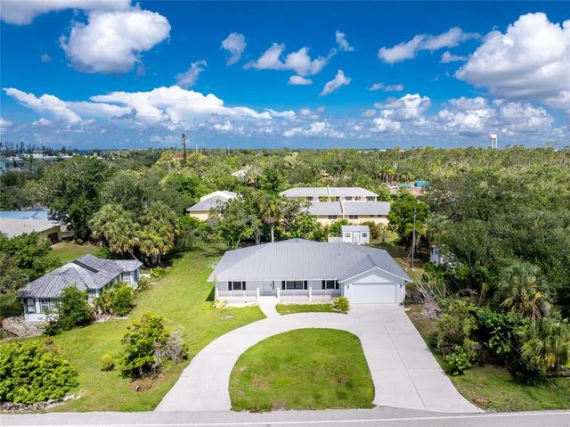 5055 MELBOURNE STREET, Punta Gorda, FL 33980