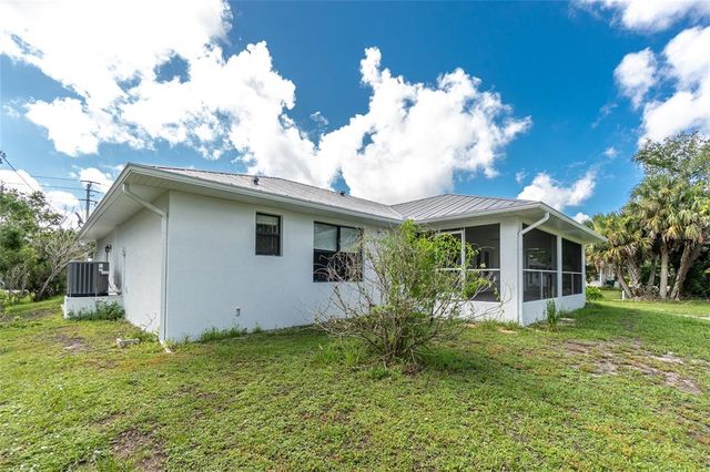 5055 MELBOURNE STREET, Punta Gorda, FL 33980