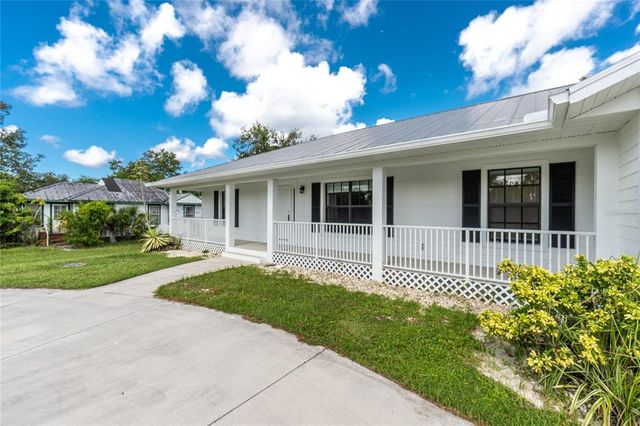 5055 MELBOURNE STREET, Punta Gorda, FL 33980