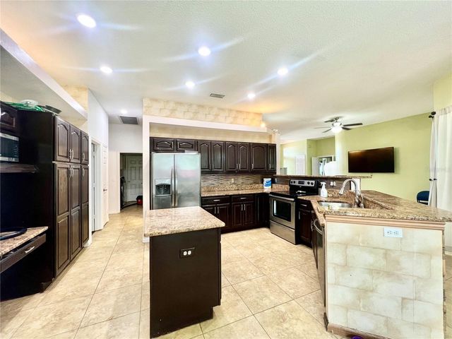 927 WHIPPOORWILL DRIVE, Palm Harbor, FL 34683