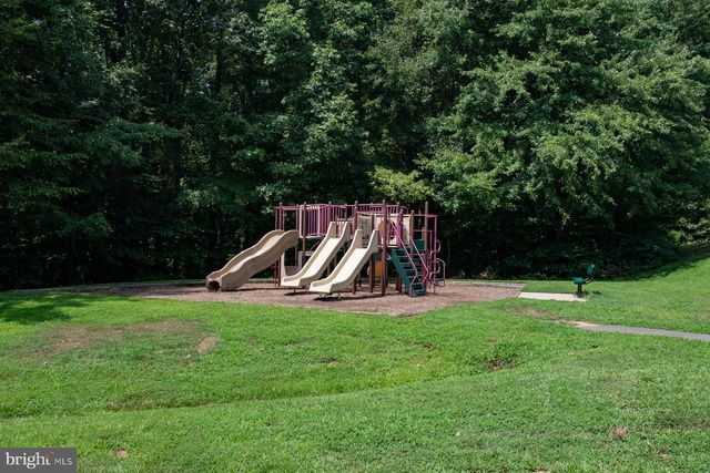 8003 ROCKWOOD CT, Springfield, VA 22153