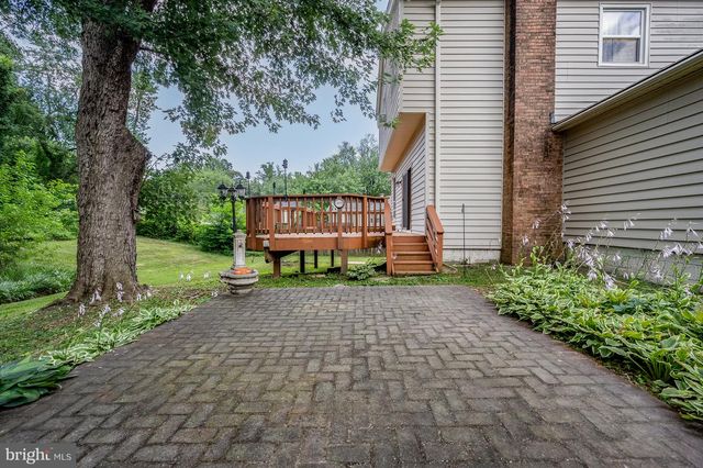 8003 ROCKWOOD CT, Springfield, VA 22153