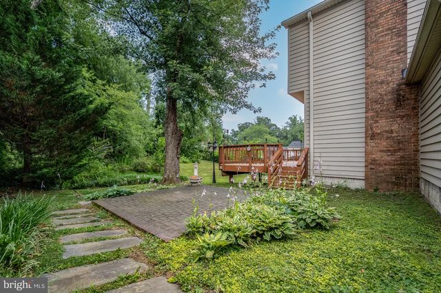 8003 ROCKWOOD CT, Springfield, VA 22153