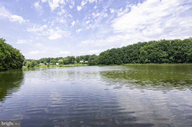 8003 ROCKWOOD CT, Springfield, VA 22153