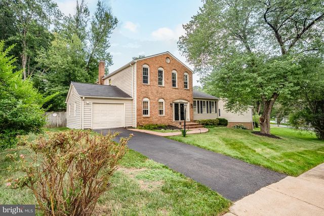 8003 ROCKWOOD CT, Springfield, VA 22153