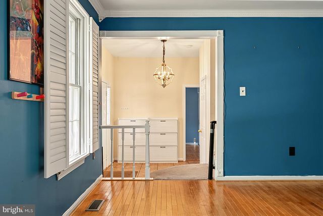 8003 ROCKWOOD CT, Springfield, VA 22153