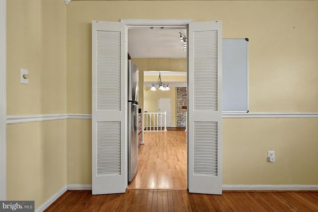8003 ROCKWOOD CT, Springfield, VA 22153