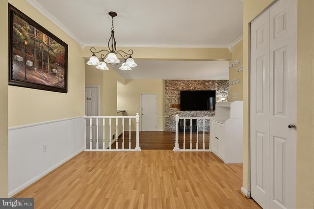 8003 ROCKWOOD CT, Springfield, VA 22153