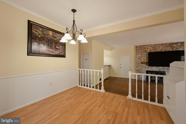 8003 ROCKWOOD CT, Springfield, VA 22153