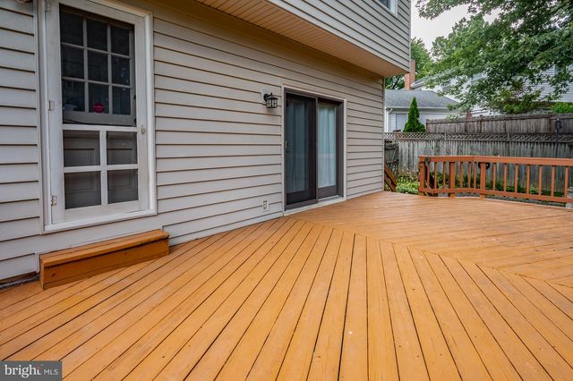 8003 ROCKWOOD CT, Springfield, VA 22153
