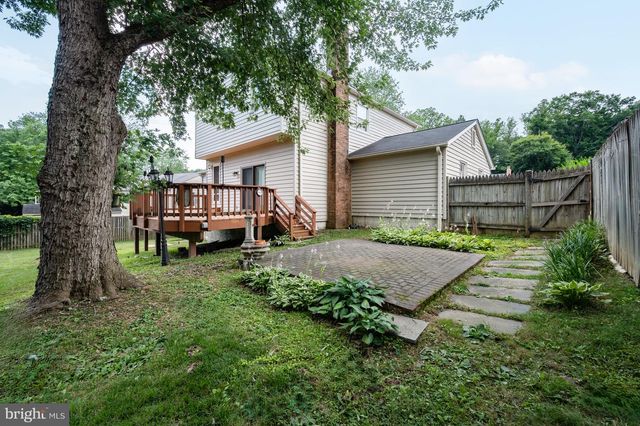 8003 ROCKWOOD CT, Springfield, VA 22153