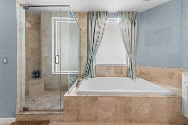 4600 N Ocean Drive 605, Singer Island, FL 33404