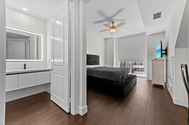 4600 N Ocean Drive 605, Singer Island, FL 33404