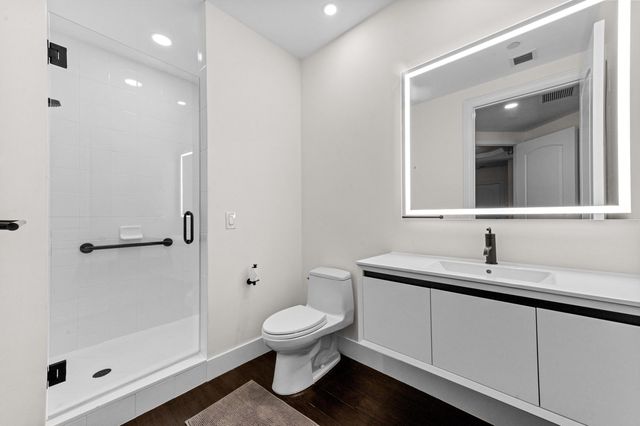 4600 N Ocean Drive 605, Singer Island, FL 33404