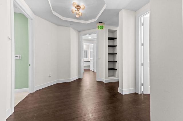 4600 N Ocean Drive 605, Singer Island, FL 33404