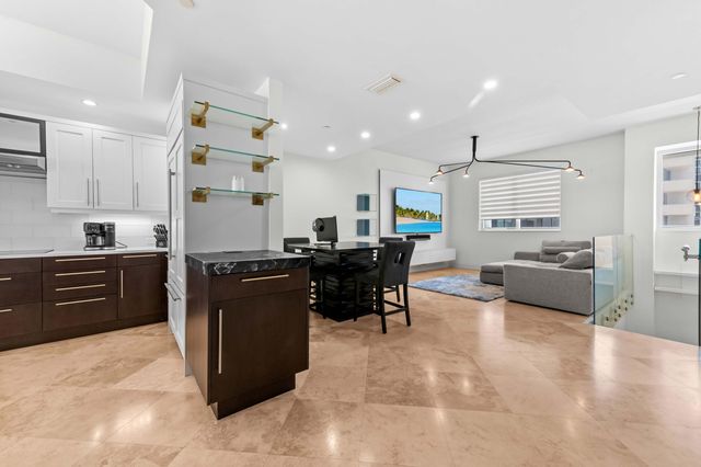 4600 N Ocean Drive 605, Singer Island, FL 33404