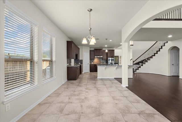 2246 Oakleaf Trail Lane, League City, TX 77573
