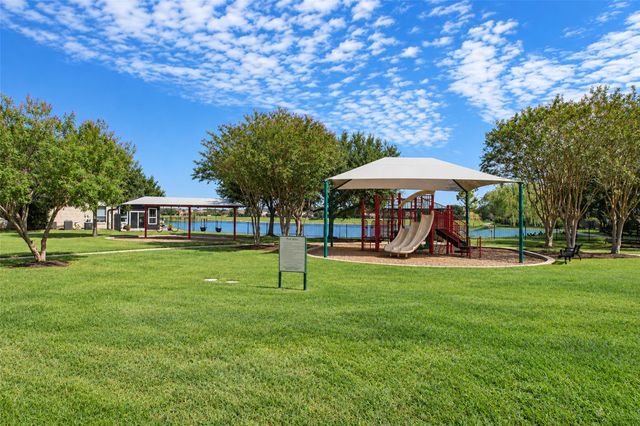 2207 Longspur Lane, League City, TX 77573