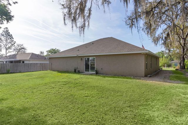 13 MALAUKA RADIAL RUN, Ocklawaha, FL 32179