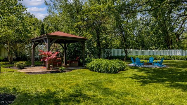 25901 Annesley Road, Beachwood, OH 44122