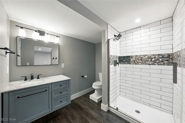 25901 Annesley Road, Beachwood, OH 44122