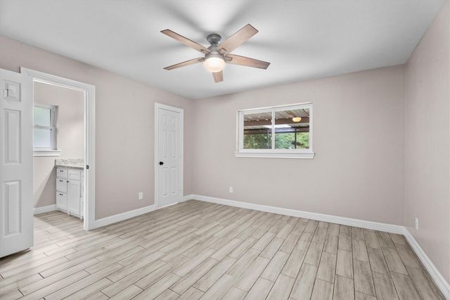 703 Barbara Street, Tomball, TX 77375