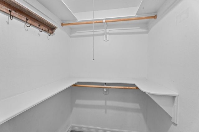 703 Barbara Street, Tomball, TX 77375