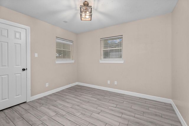 703 Barbara Street, Tomball, TX 77375