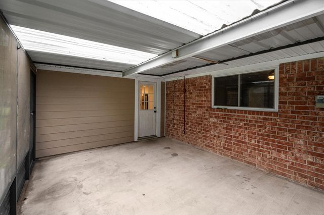 703 Barbara Street, Tomball, TX 77375