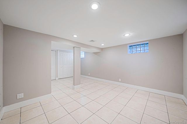 101 Oswego Street, North Bellmore, NY 11710