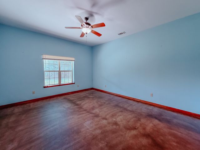 9982 County Road 4200, Kerens, TX 75144