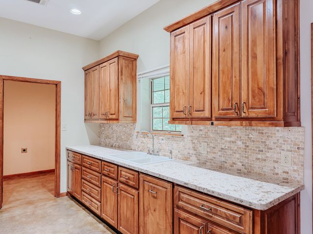 9982 County Road 4200, Kerens, TX 75144