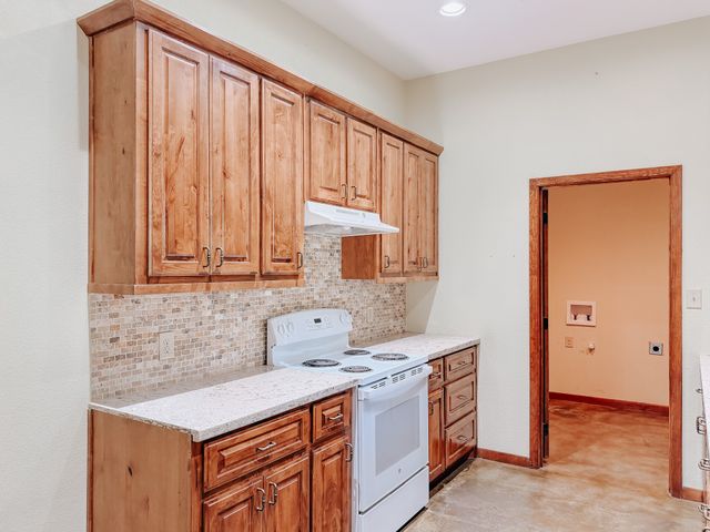 9982 County Road 4200, Kerens, TX 75144