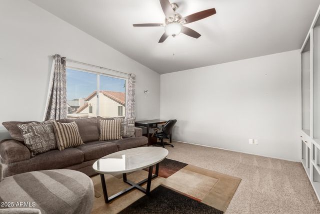 3940 W PARK VIEW Lane, Glendale, AZ 85310