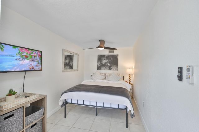 2575 S HIMES AVENUE A, Tampa, FL 33629