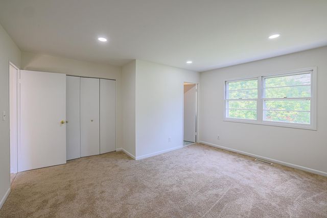 2607 SMITH AVE, Baltimore, MD 21209