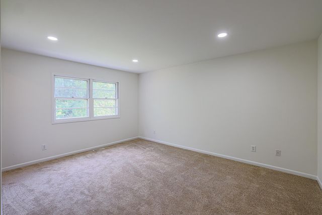 2607 SMITH AVE, Baltimore, MD 21209
