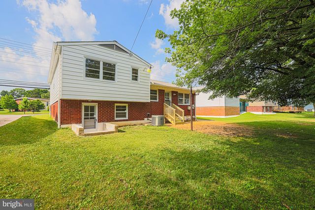 2607 SMITH AVE, Baltimore, MD 21209